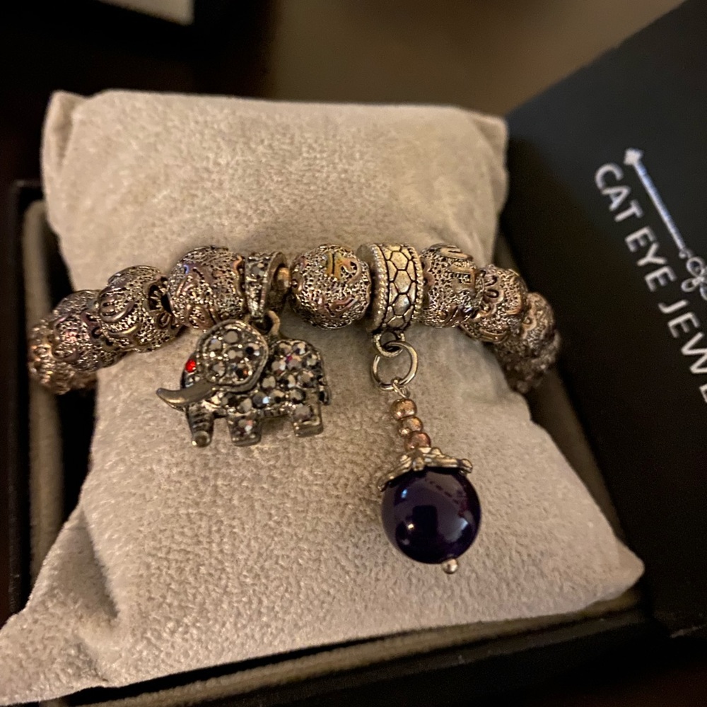 Cat Eye Jewels Elephant Charm Bracelet Tibetan Silver Beaded Stretch Purple - Picture 2 of 2